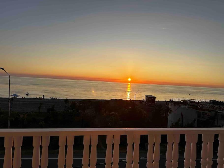 Sea View Studio Apartment In Gonio-Kvariati Eksteriør billede